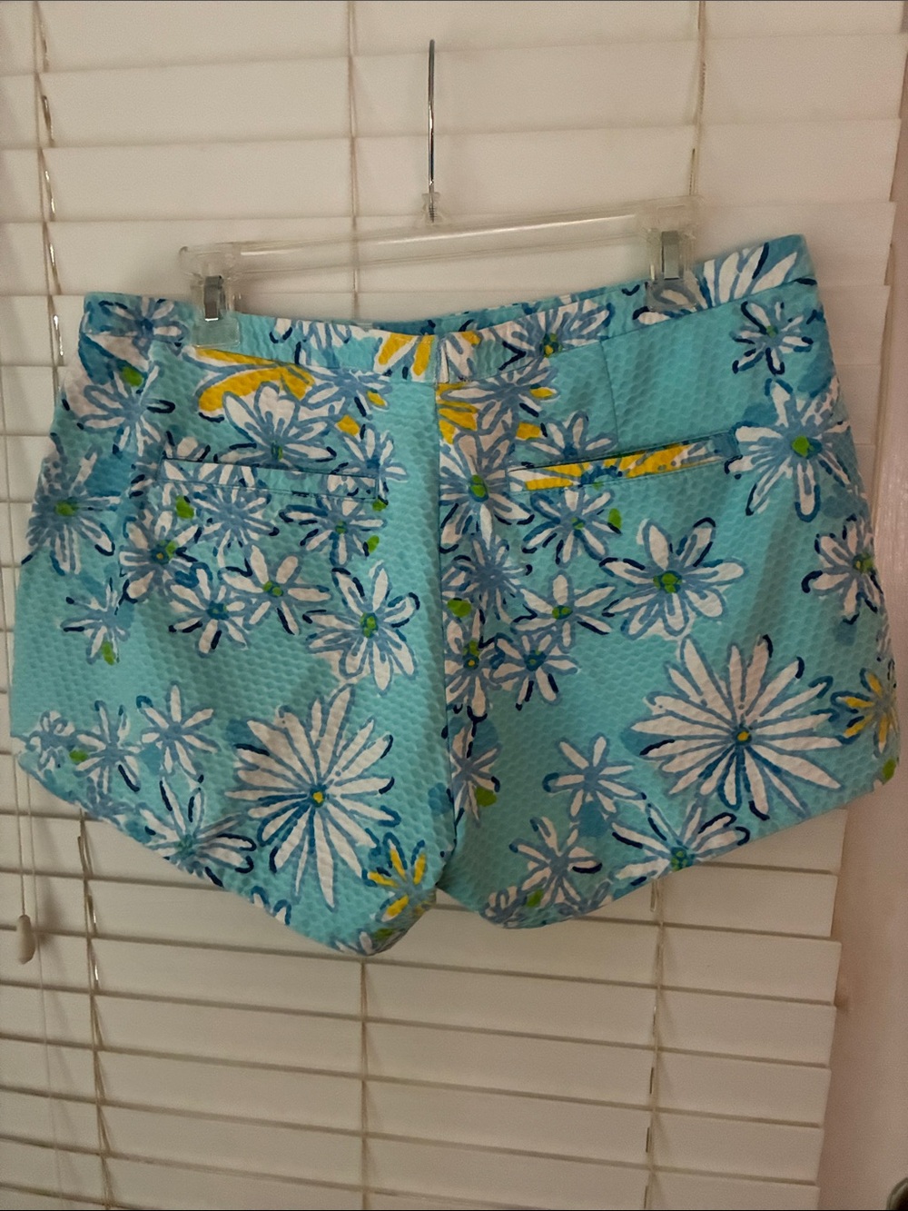 Lilly Pulitzer Shorts Adie Breakwater Blue Daisy Dance Floral - Picture 4 of 7